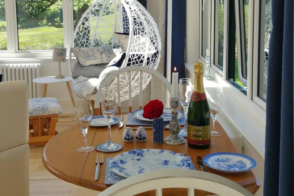 Bed and Breakfast Horsna Parc Retreat à Saint Tudy Extérieur photo